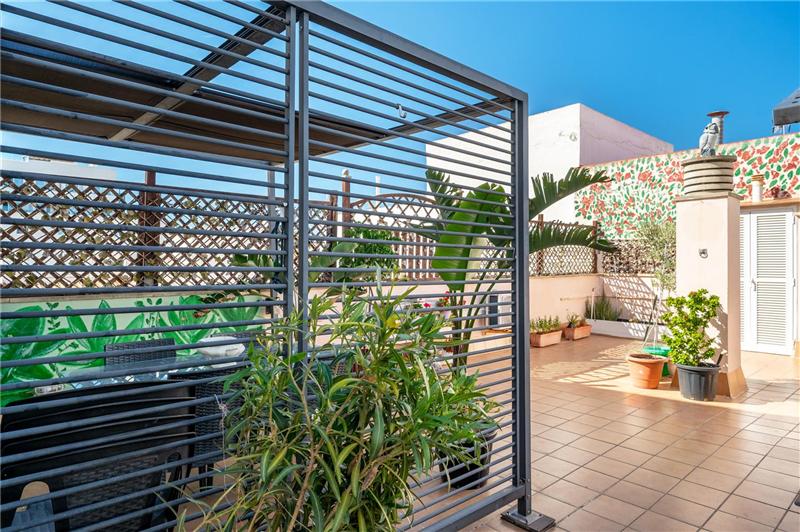 Duplex-Penthouse mit Terrasse in Can Pastilla direkt am Meer