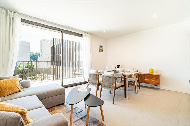 Neubau. Wohnungen mit 1 oder 2 Schlafzimmern, Terrasse und Pool in einer Wohnanlage in Palma,